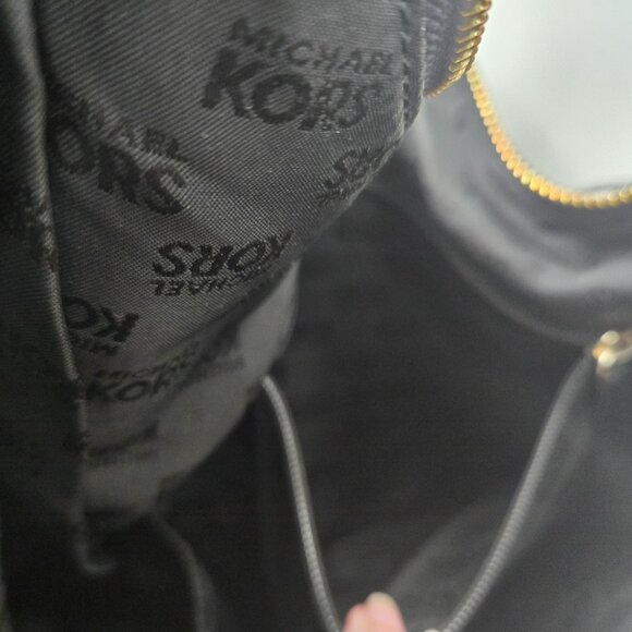 Michael Kors Pebbled Leather Hobo Shoulder Bag - Picture 6 of 16